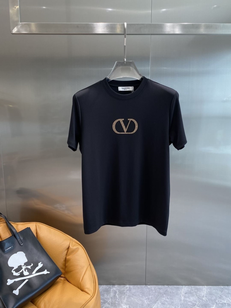 Va1e*ntin0 shirt
